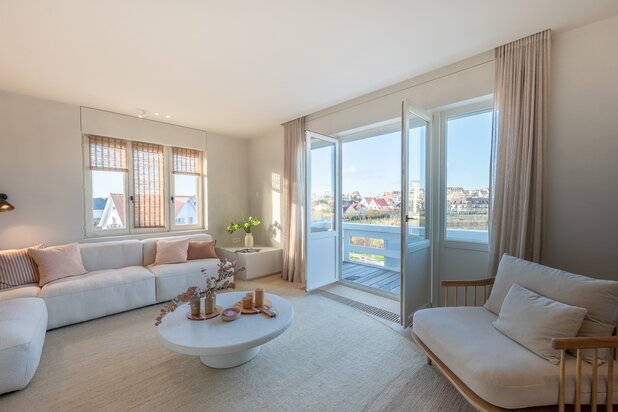 Magnifiek ruim appartement met prachtig frontaal zicht op het Zegemeer.