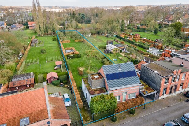 Bijzondere instapklare woning op een prachtig perceel.