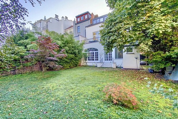 Uccle – Spacieuse maison familiale, jardin et garage