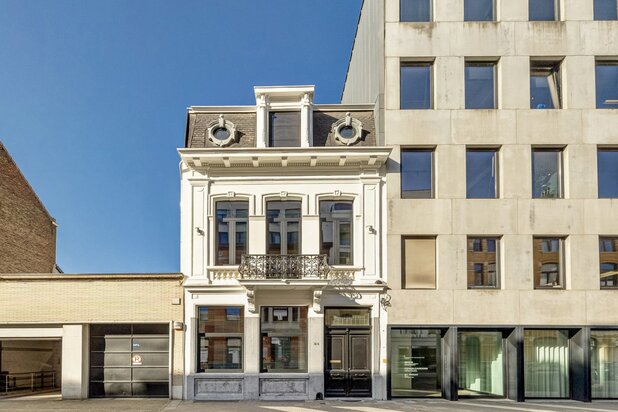 ANTWERPEN - Herenwoning op het Antwerpse Zuid