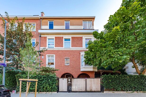 Villa a vendre a Ixelles avec reference 19408480624