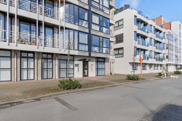 Gelijkvloers appartement met 4 slaapkamers in het centrum van Knokke